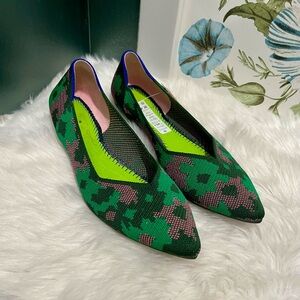 Rothy's Green Pink Knit Pointed Flats